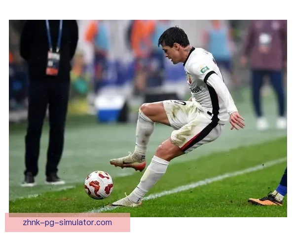 上海海港中超赛季狂轰96球,强势夺冠展现无敌攻击力 上海海港中超赛季狂轰96球,强势夺冠展现无敌攻击力